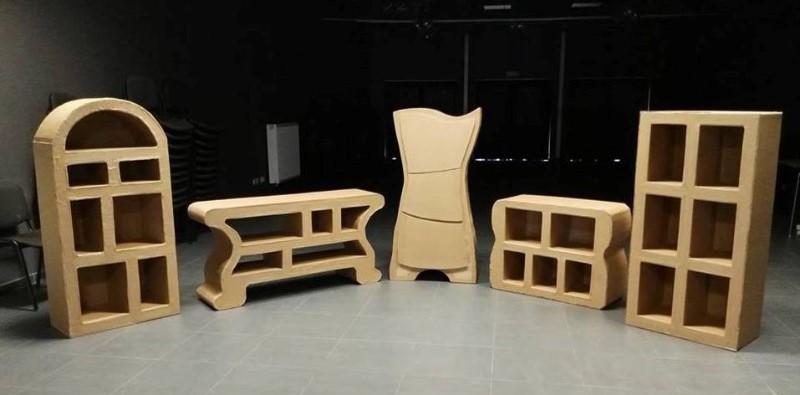 Les cartons créatifs, des meubles à portée de main