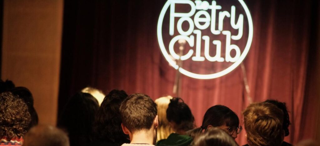 La poésie, arme et refuge